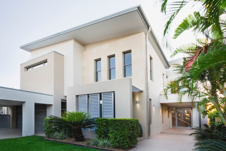 Renov Home for a Modern Look